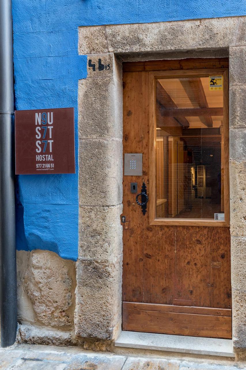Hostal 977 ตาร์ราโกนา ภายนอก รูปภาพ