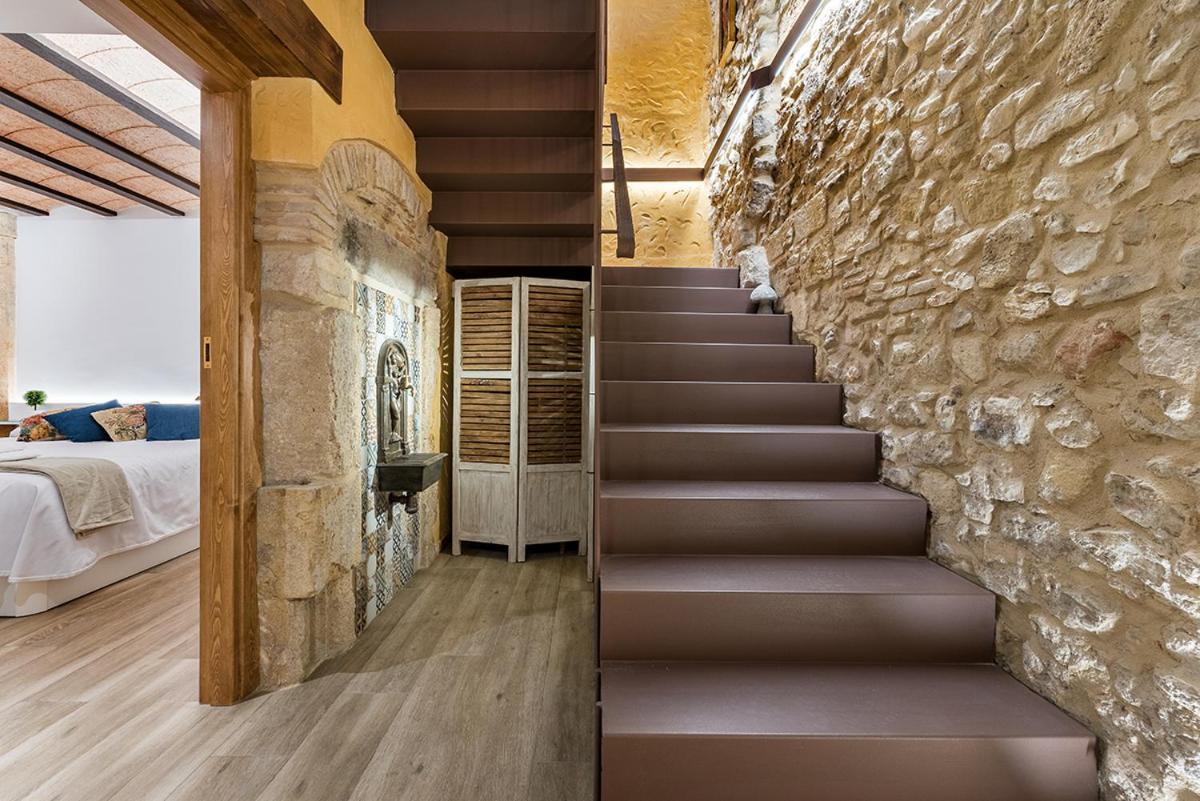 Hostal 977 ตาร์ราโกนา ภายนอก รูปภาพ